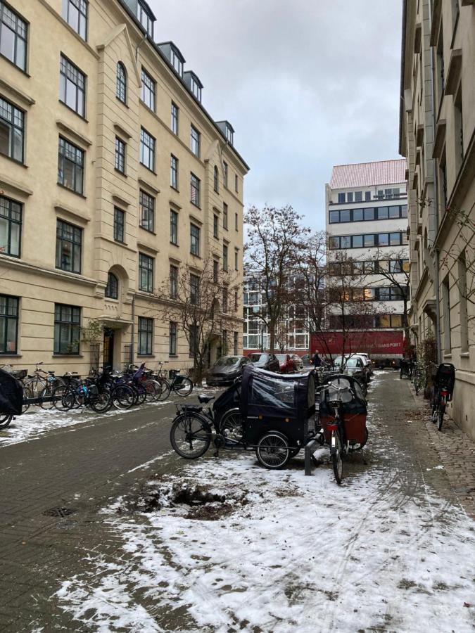 Apartment 400 M From Metro Modern Cozy *